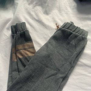 BCBG girls sweatpants slightly used good quality
